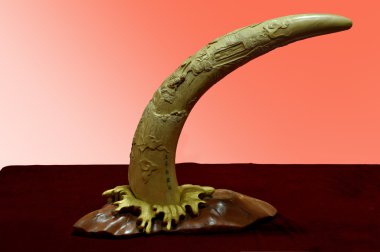 하나님의 뿔 조각 