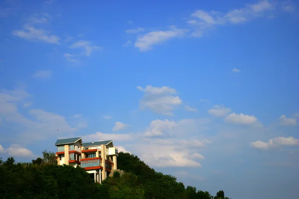 Chongqing poly golfové hřiště mezinárodní standardní 18jamkové golfové hřiště — Stock fotografie