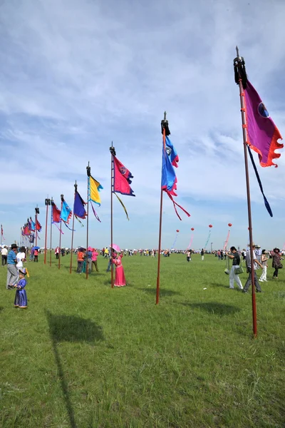 Hulunbeier użytków zielonych w Mongolii wewnętrznej udziału chenbaerhuqi Mongolii pasterze naadam chcieliby transparent z — Zdjęcie stockowe