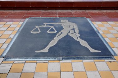 İç Moğolistan hulunbeier matryoshka kare heykel adil manzhouli insanlar zorla