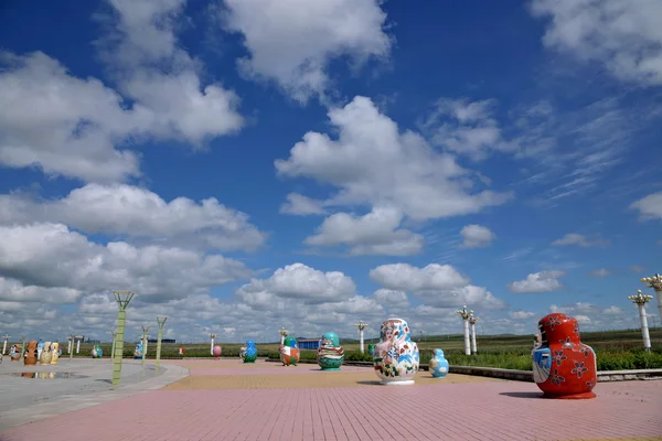 Manzhouli in Binnen-Mongolië hulunbeier matryoshka vierkante — Stockfoto