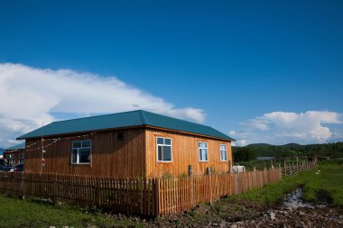 İç Moğolistan hulunbeier tutarı ergunaen ve şık nehir kıyısındaki küçük çiftlik kasabası