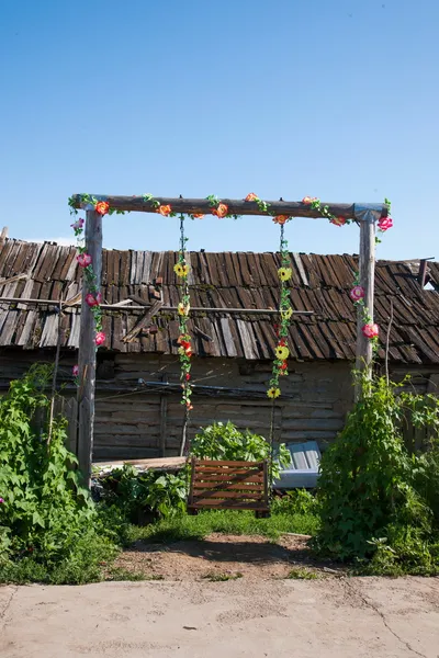 Inre Mongoliet hulunbeier förrut riverside liten gård hus på "swing" — Stockfoto