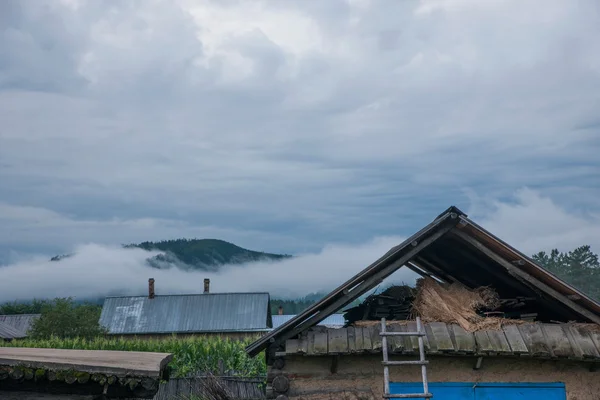 Arctic Village Daxinganling Mohe dans la province du Heilongjiang le matin — Photo