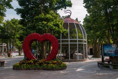 Shenzhen city, guangdong Eyaleti, Doğu dameisha orman kare aşk Galerisi