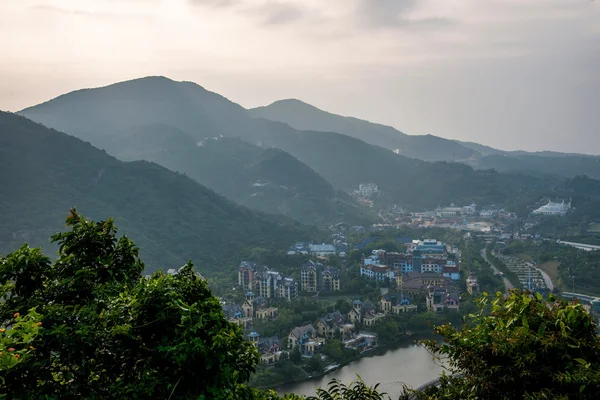 Ciudad de Shenzhen, provincia de Guangdong, East Dameisha Tea Stream Valley — Foto de Stock