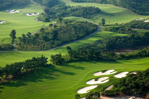 Shenzhen city, provincie guangdong, východní dameisha vítr údolí golfové hřiště — Stock fotografie