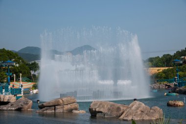 Hong kong ocean park aqua yapay göl