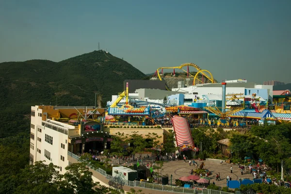 Ocean park hong kong ocean park kule üzerinde heyecan bakan bir oyun parkı — Stok fotoğraf