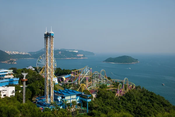 Ocean park hong kong ocean park tower mořského parku a s výhledem na Jihočínské moře na — Stock fotografie