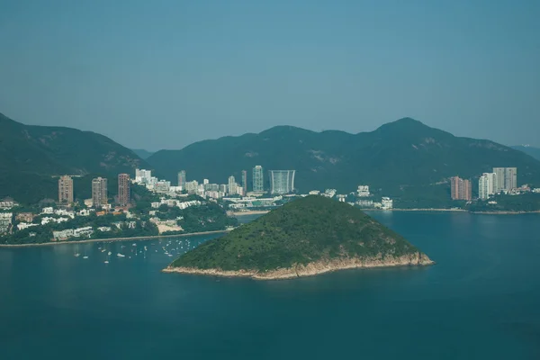 海洋公园香港海洋公园塔俯瞰浅水湾在游艇上 — 图库照片