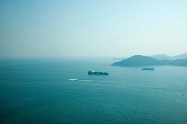 Ocean park hong kong ocean park tower med utsikt över Sydkinesiska havet på historiska fartyg — Stockfoto