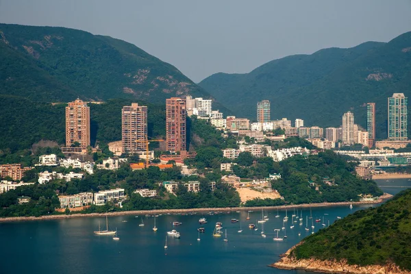 Ocean Park Hong Kong Ocean Park Tower overlooking Repulse Bay on the yacht — Stock Photo, Image