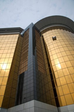 işçiler sands macau casino sarı cam cephe temizliği