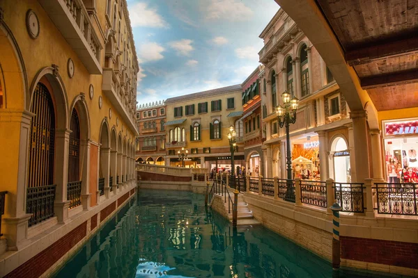 Casino at Venetian Macao Commercial Street brook — Stock Photo, Image