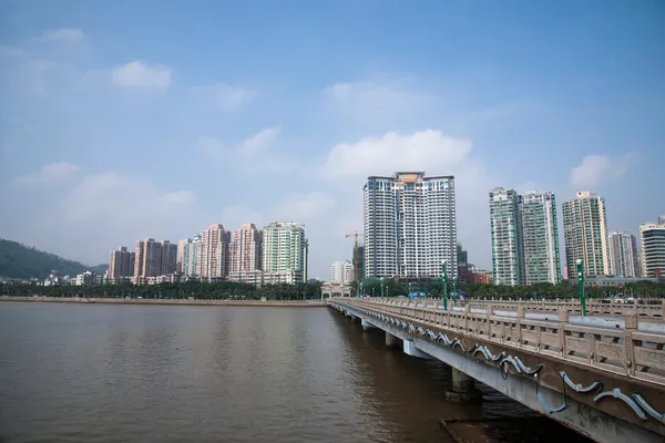 Zhuhai city, Prowincja guangdong, kochanka środku dzikiej wyspie bobra zatoki plaży sweetland — Zdjęcie stockowe