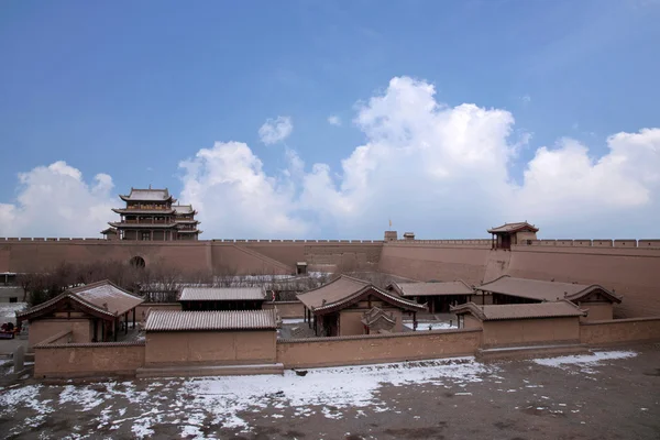 Stad van jiayuguan in gansu grote muur — Stockfoto