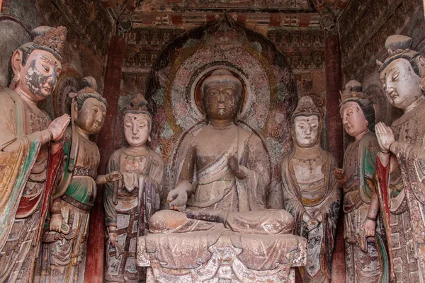 Tianshui maiji Berg sieben Tempel Statuen — Stockfoto