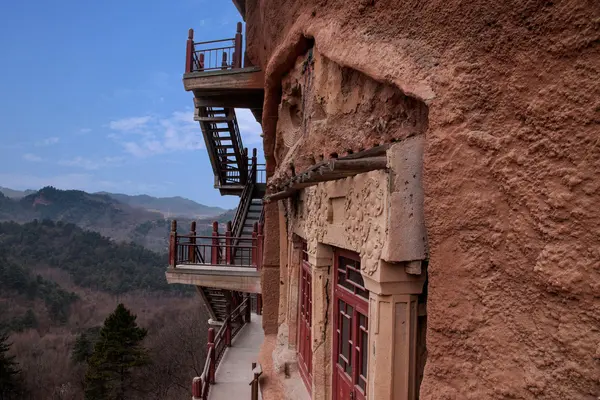 Tianshui Maiji Montagne falaise escalier prix — Photo