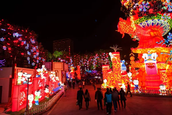 Nittonde zigong internationella dinosaurie Lanternafestival "gynnsamma år av Kina" området — Stockfoto