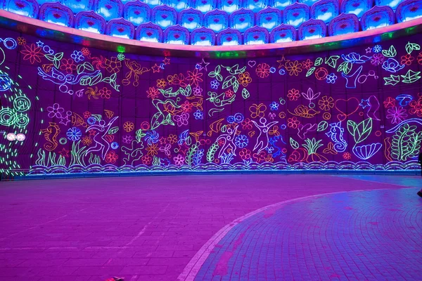 Décimo nono Zigong International Dinosaur Lantern Festival "Dream sky" Área principal — Fotografia de Stock