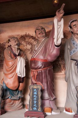 Leshan şehir, sichuan qianwei qianwei Tapınağı büyük salon veranda plastik Konfüçyüs 72 bilgeler xianru heykeli ile Doğu ve Batı veranda her iki tarafında