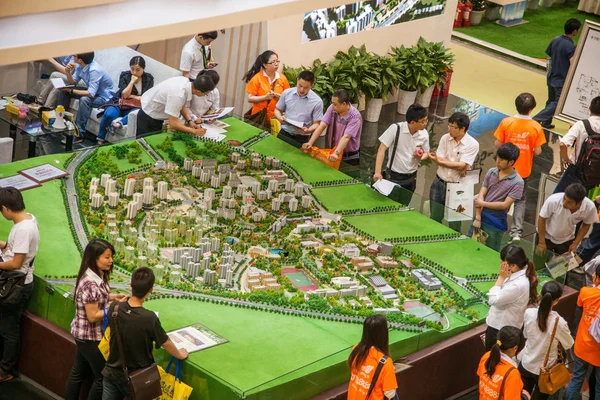 Spring Housing Fair 2013 Chongqing International Convention and Exhibition Center nel sito di trading di Nanping — Foto Stock