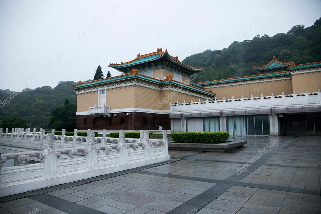 Taiwan's National Palace Museum, Taipei, rain