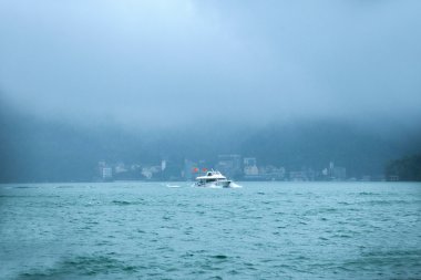 güneş ay Gölü nantou County, Tayvan Servisi yolcu yat üzerinde