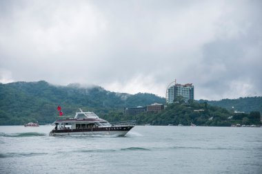 güneş ay Gölü nantou County, Tayvan Servisi yolcu yat üzerinde