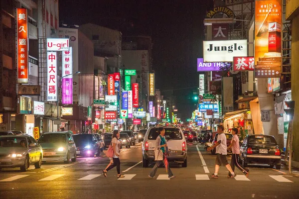 Taiwan's Chiayi City street shops in the mountain night — Stock Photo, Image