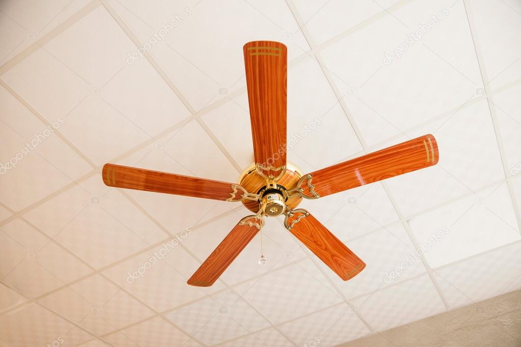 Hanging fan