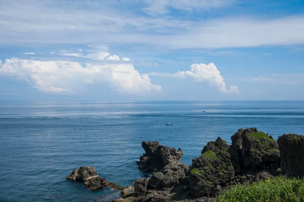 Hengchun schiereiland, het zuidelijkste eiland van taiwan, eerste nationaal park---maobitou — Stockfoto