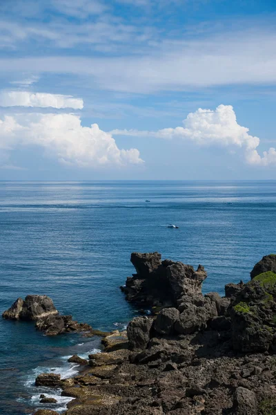 恒春半島、台湾・墾丁国立公園---maobitou の最南端の島 — ストック写真