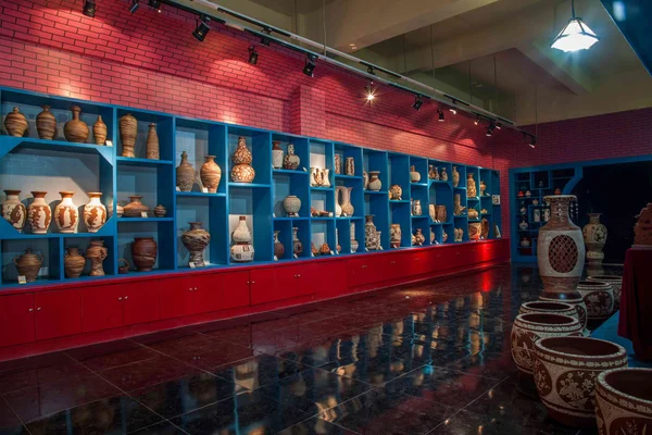 Uma exposição do museu de cerâmica Rongchang Chongqing Rongchang — Fotografia de Stock