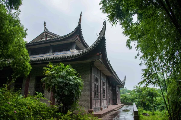 Tallados en roca Dazu en el monasterio diagenético de Chongqing Shu Cliff — Foto de Stock