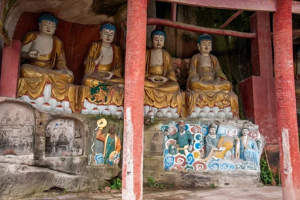 Anyue County, Sichuan Provinz in der nördlichen Song-Dynastie Pfauenhöhlentempel schuf drei Buddha-Höhlen, Höhlenbuddha guanyin Sutra-Nischen — Stockfoto