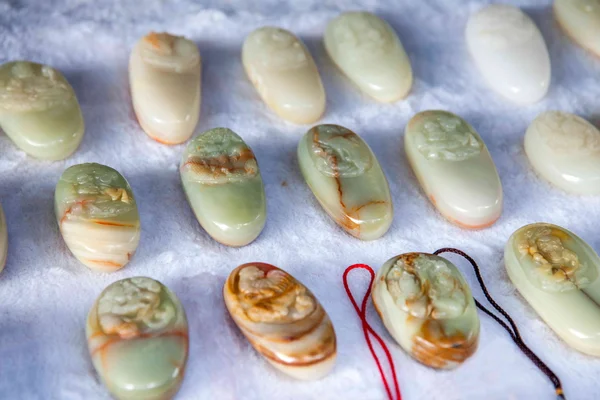 Jade wisiorek tosty enshi miasta towaru sklep — Zdjęcie stockowe