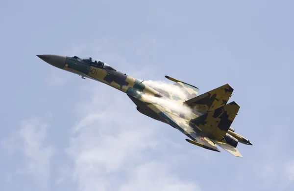 Su-35 loodsen — Stockfoto