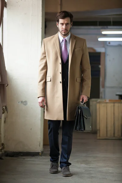 Serious business man walking — Stock Photo, Image