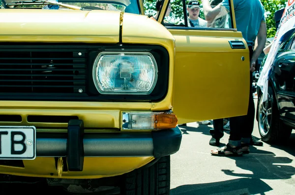 Tuning car at EMMA 2013 in Lviv — Stock Photo, Image