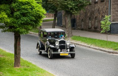 Retro araba leopolis grand prix 2013 tarihinde