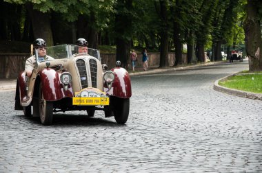 Retro araba leopolis grand prix 2013 tarihinde