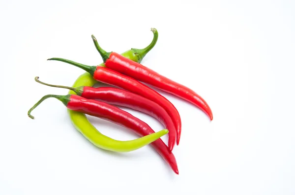 Kırmızı ve yeşil biber.