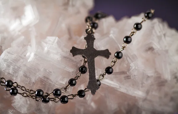 Rosary with cross — Stock Photo, Image