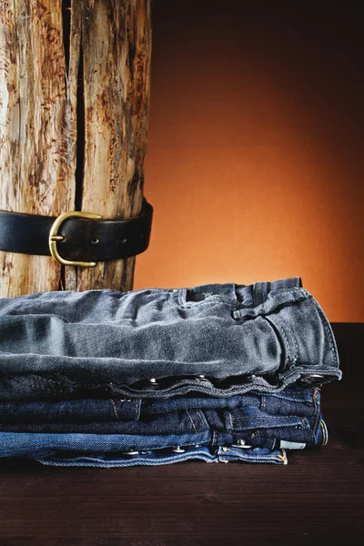 Jeans a variety of colors — Stock Photo, Image