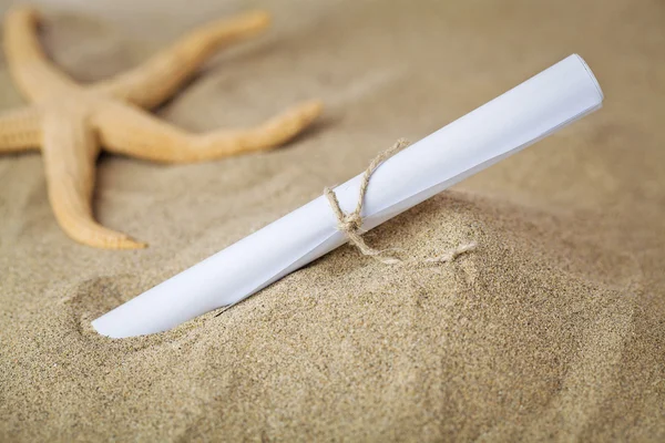 Message in the sand — Stock Photo, Image