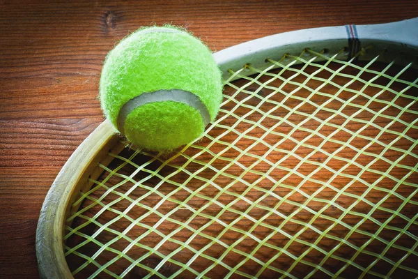 Ball and tennis racket — Stock Photo, Image