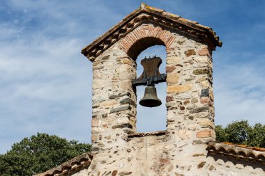 kırsal bir kiliseden bel