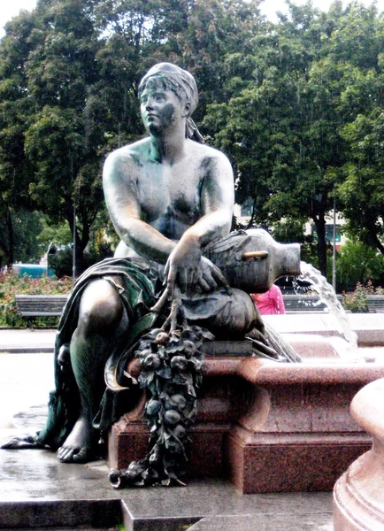 Fontäne neptune in berlin — Stockfoto